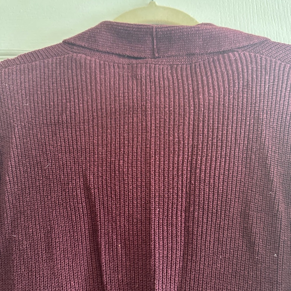 Cardigan bundle. - Picture 4 of 9